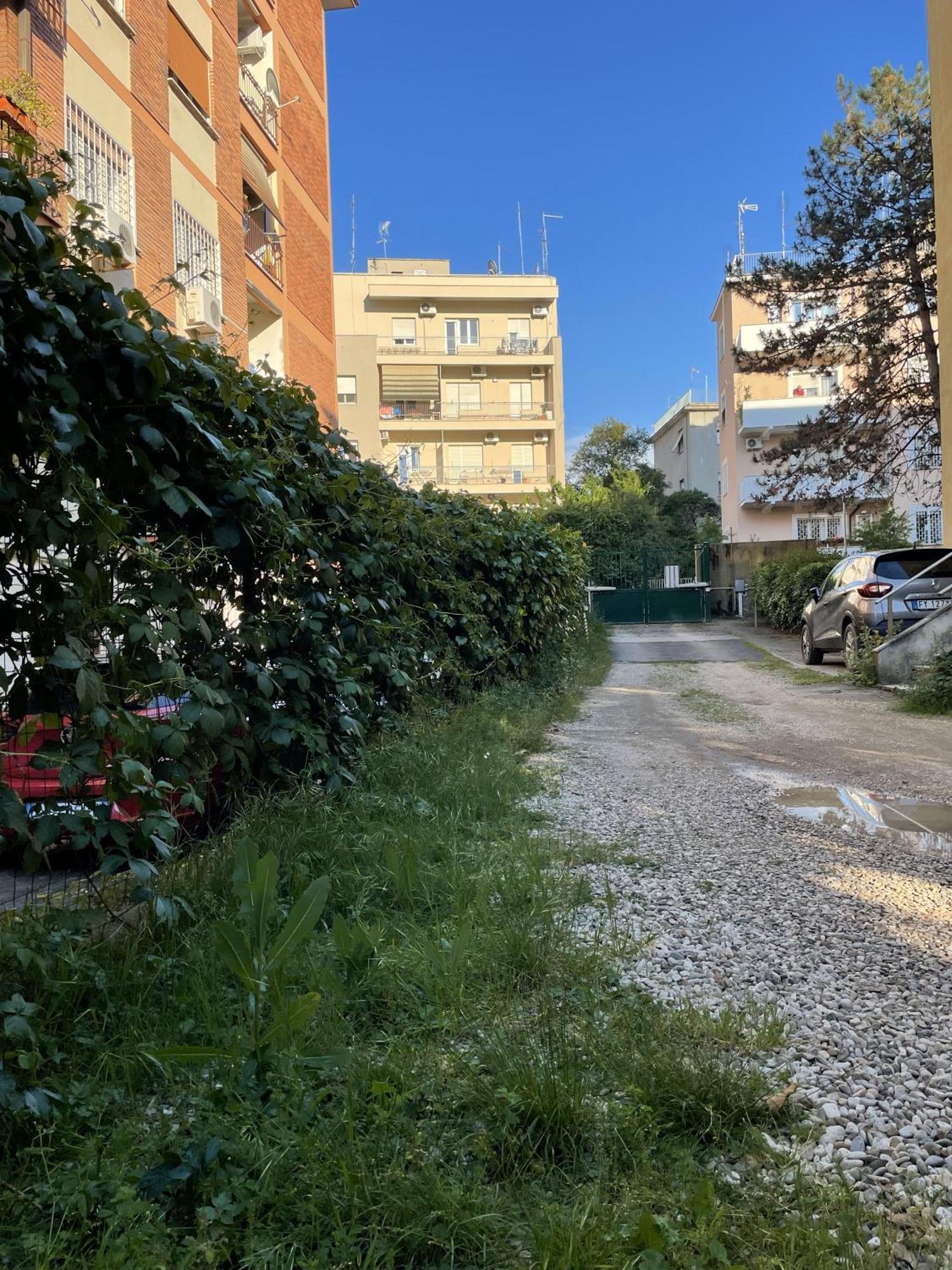 Moderno 85mq Con 2 Bagni E Posto Auto Privato Apartamento Roma