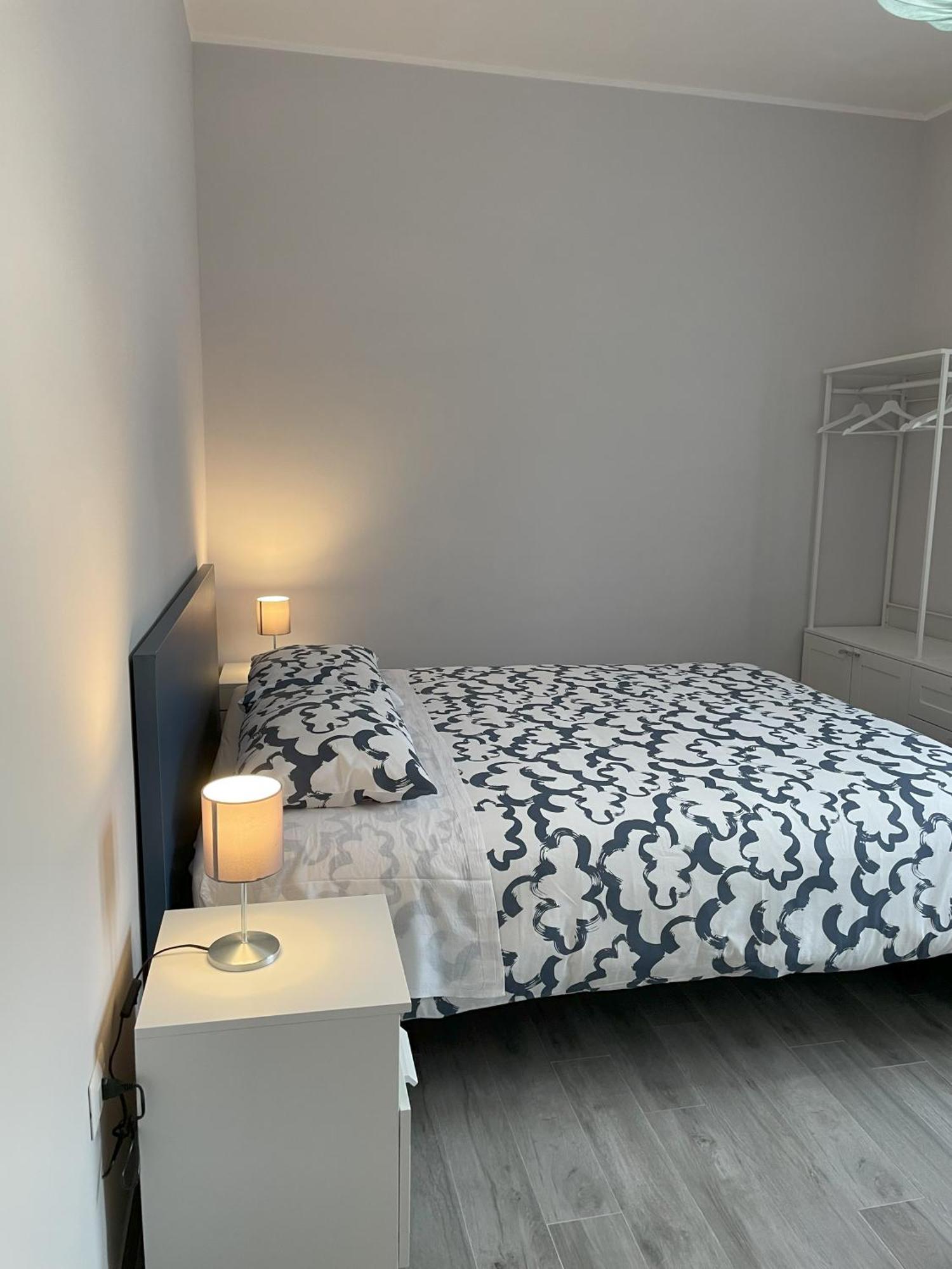 Moderno 85mq Con 2 Bagni E Posto Auto Privato Roma